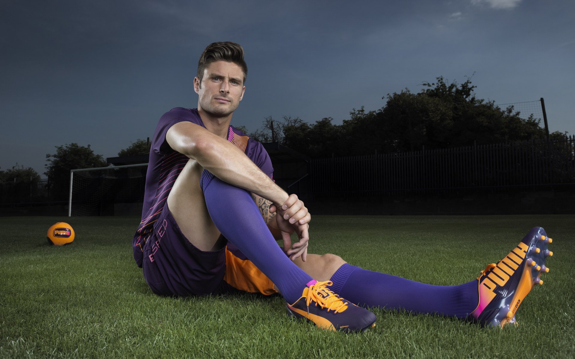 主角退场,却让整座球场成为他的舞台,奥斯梅恩的无形掌控力如何导演年度焦点之战